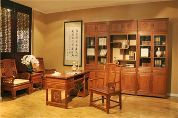 老人家居顯商機(jī)
