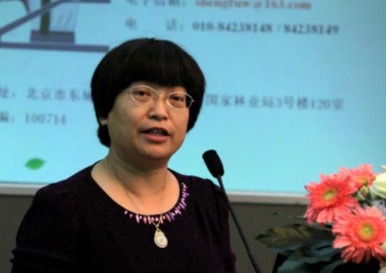生活家再次亮相大會(huì)堂發(fā)布企業(yè)社會(huì)責(zé)任報(bào)告.jpg