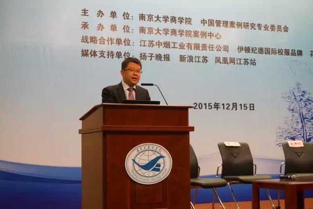 圣象走進高校，向莘莘學子講述品牌的成長之路.jpg