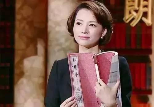 大家都說，這是一個浮躁的時代。我們渴望能活成自己想要的樣子，卻靜不下心來追逐夢想。我們羨慕別人的脫穎而出，又嘆息自己的懷才不遇。是因為那些人運氣好，還是他們善于積累，一旦時機成熟，便會嶄露頭角！